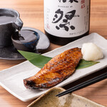 炭焼漁師小屋料理　渋谷東急本店前のひもの屋 - 