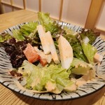 Koshitsu Izakaya Kushibatten - サラダ