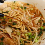 ラーメン二郎 - 赤酢投入～♪