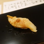 鮨 田なべ - つぶ貝