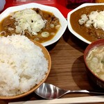 Motsunikomi Senmonten Aburaya Shokudou - もつ煮込み定食ともつカレー