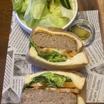 珈琲館 サルビア - 伏姫ハンバーグサンド