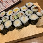 や台ずし - ぜいたく巻物3色