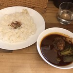 カリー＆ワイン ビストロべっぴん舎 お茶の水店 - 