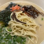 まるきんラーメン - R5.10  麺アップ