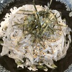 鎌倉海鮮や - ２色丼