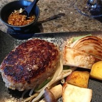 ステーキハウス ミディアムレア - ハンバーグと焼き野菜