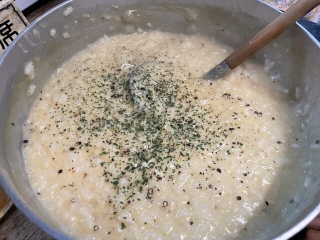 Kaki Goya Laundry photo 5