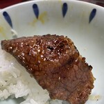 焼肉幸泉 - 肉巻きごはん