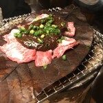 九つ井 - 大葉の牛肉の味噌焼き