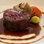 プレスキル - 鹿肉とプラリネのジュ