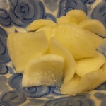 Hanagasa - 大根の甘酢漬け