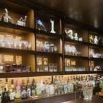 バー クラスター - 内観