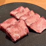 YAKINIKU BON'S - 