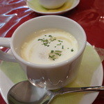 西洋亭 - じゃが芋の温かいクリームスープ
