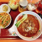 三島屋 - 黒胡麻担々麺と青椒肉絲飯のセット