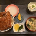 Iwafune - ソースカツ丼　甘くておいしい！