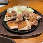 三代目網元 魚鮮水産 - 安定の大山鶏の鉄板焼き！パリパリジューシー(o^^o)