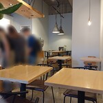 ロースト デザイン コーヒー - 店内