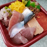 しおさい丼丸 - 料理写真:⑦満腹丼