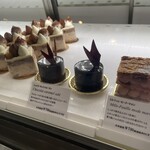 Patisserie Ravi,e relier - 