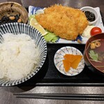 酒とさかな うなり - 