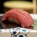 すし玲 - 鮪の剥がし