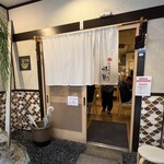 Chuuka Soba Shigure - お店は、小料理屋を思わせる佇まい