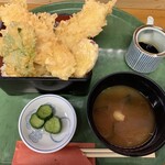 Washoku Dokoro Sakura - イカ天丼