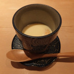 すゝき野 鮨金 - 海鼠の卵巣入り茶碗蒸し