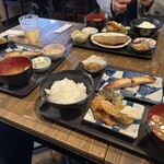 さかなでいっぱい 魚屋さんの居酒屋 - 