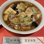 蓬莱閣 - 具沢山の広東麺！