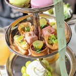 Laduree Salon de the - 