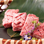 黒毛和牛純肉焼肉 M.M.ya - 特上カルビ