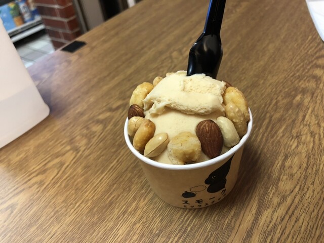 スナハラさんのスモークミックスナッツ 直売店 - 三ノ輪/ジェラート