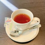 広東料理　翡翠廳 - 紅茶