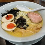 鶏ふじ - 味玉鶏白湯麺880円