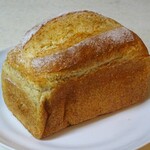 ムール ア・ラ ムール - 黒い食パン生地 ワンローフ