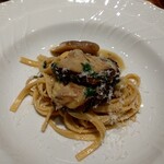 commedia - イタリア産ボルチーニ茸入りの自家製タリアテッレ