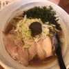 唯一無二のらぁ麺専門店 イ袋ワシづかみ