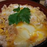 鶏三和 - 名古屋コーチン　親子丼　８８１円