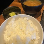 魚匠 銀平 - ご飯、味噌汁、漬物
