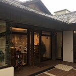 旬月 神楽 - 庚午北 広電の東高須駅の近く 住宅街の中に