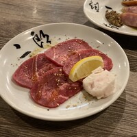 焼肉&手打ち冷麺 二郎 KANAYAMA - 