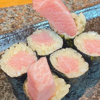 半田赤酢のシャリで作る本格「知多前寿司」