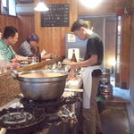 にこみ　鈴や - ミノ 仕込み中