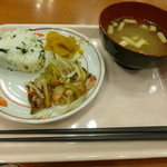 東横INN - 料理写真:2013.11 他の東横インの頑張りに比べて品数も少ない朝食でした。