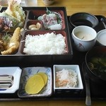 活魚 大力 - お弁当定食（1050円）