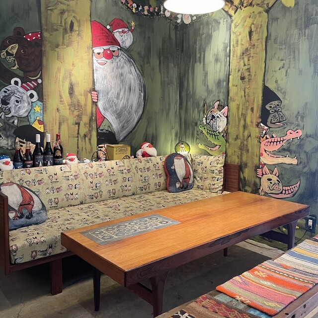 ギャラリー & カフェ ズーロジック （gallery & cafe Zoologique