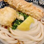 難波千日前 釜たけうどん - 